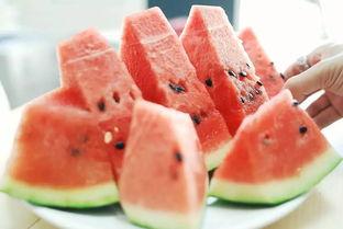 越南吃瓜事件详情,揭秘背后真相与网络舆论风暴