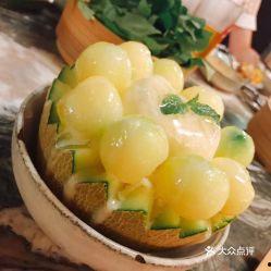 吃蜜瓜火锅,夏日里的甜蜜火锅新体验