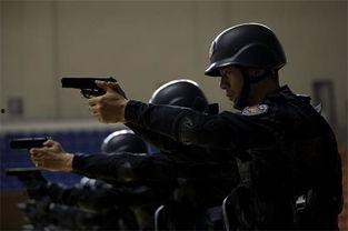 特警力量吃瓜,吃瓜群众揭秘神秘特警生活