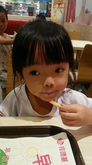 吃瓜萌小嫣,揭秘娱乐圈幕后故事