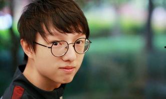 吃瓜看戏磕cpjy,看戏磕CP，尽享娱乐狂欢